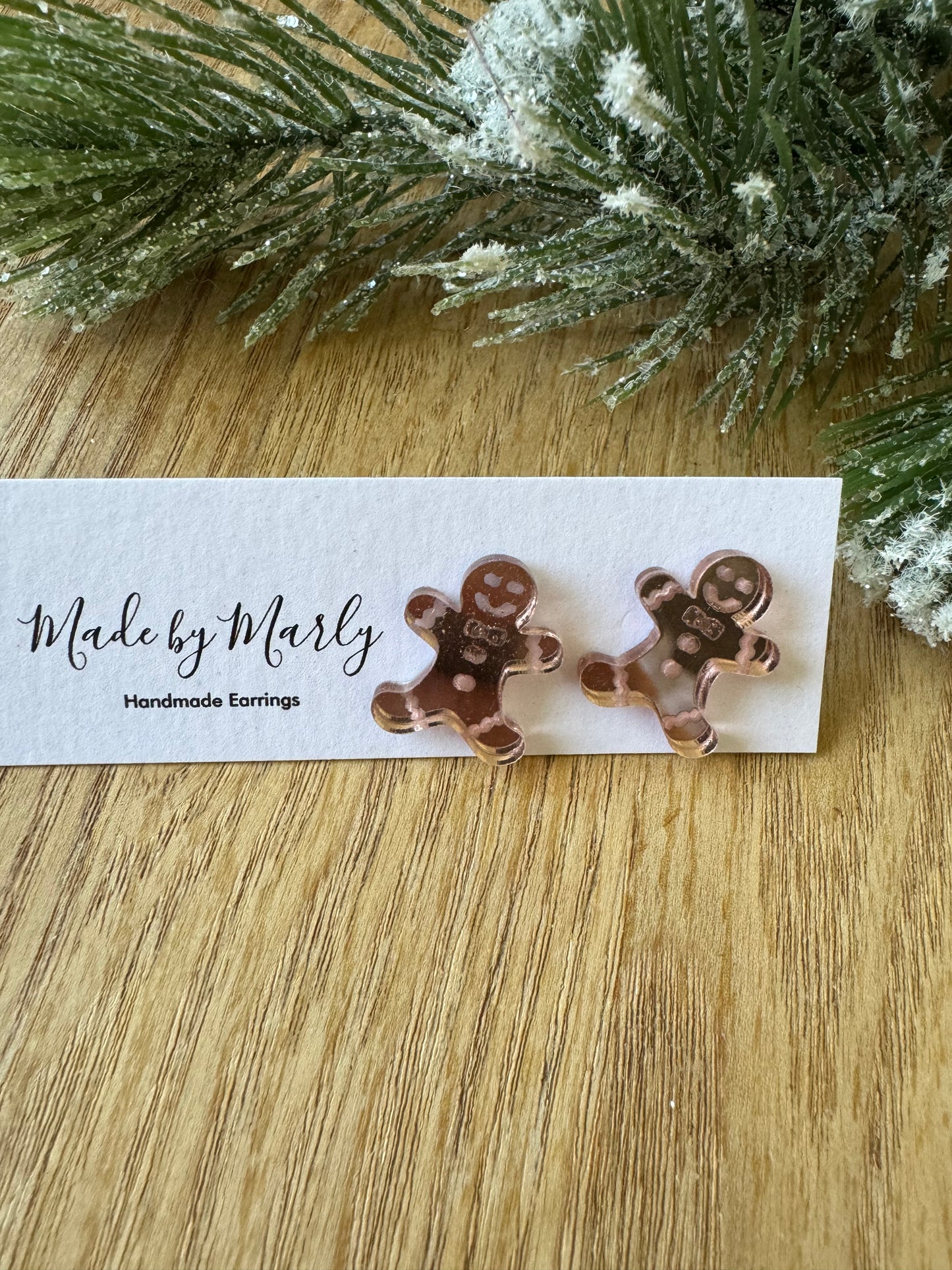 Studs – gingerbread man rose gold mirror